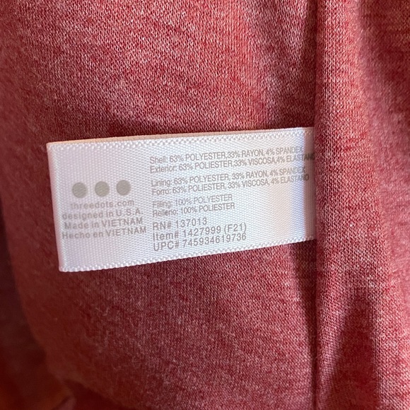 ••• Quilted Jacket - Picture 7 of 7